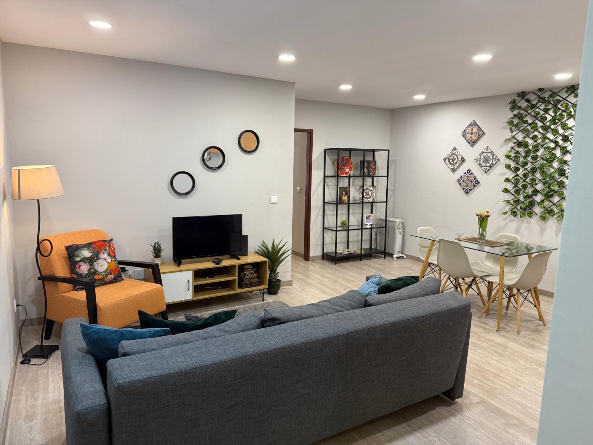 Ml Apartments Central Aliados Порто Екстериор снимка