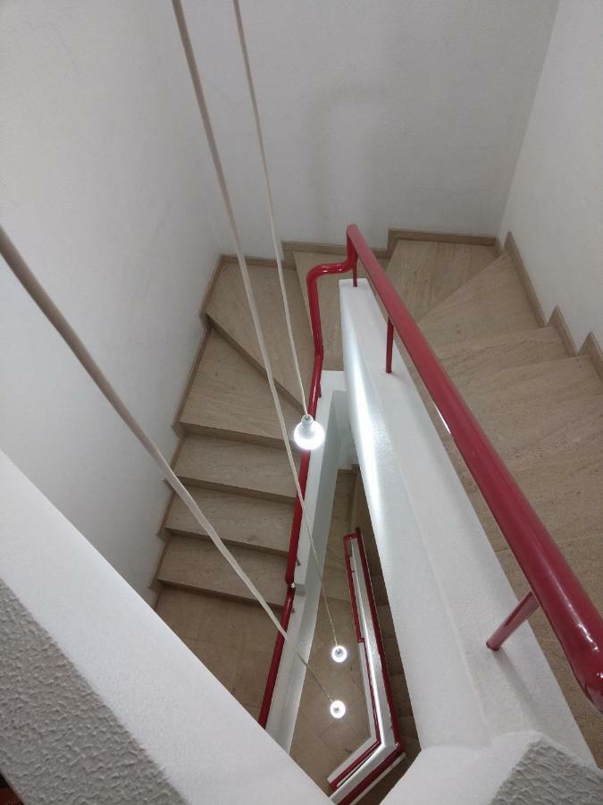 Ml Apartments Central Aliados Порто Екстериор снимка